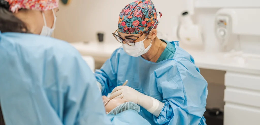 consultation dentiste le clapier Dentiste à Le Clapier : implants dentaires Eurêka dentaire - Chirurgiens-dentistes à Castelnau-le-Lez