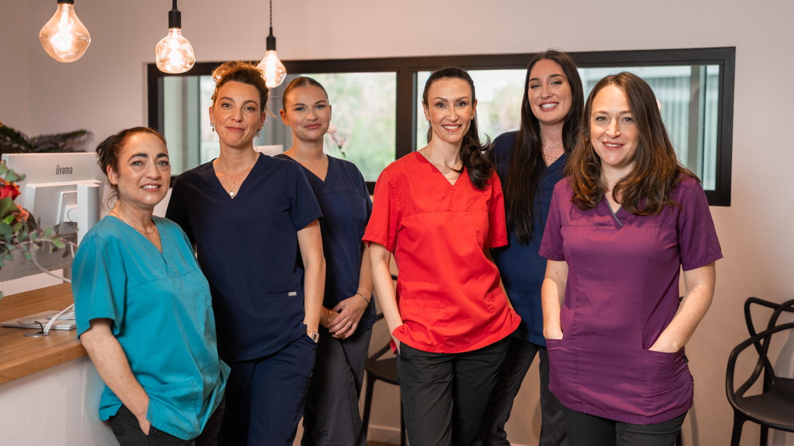 equipe spesialistes dentaires